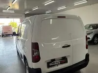 Usado Peugeot Partner S 102 CV (75 kW) 2021 Blanco Monovolumen
