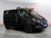 Usado Ford Tourneo Custom Titanium 131 CV (96 kW) 2019 Negro Van