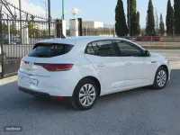 Usado Renault Mégane II Intens 115 CV (84 kW) 2021 Blanco Berlina