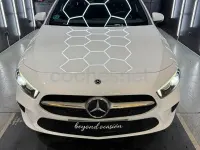 Usado Mercedes A180 116 CV (85 kW) 2019 Blanco Berlina