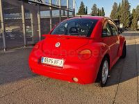 Usado VW New Beetle 115 CV (84 kW) 2000 Rojo Utilitario