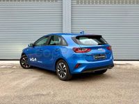Usado Kia Ceed 100 CV (73 kW) 2025 Azul Utilitario