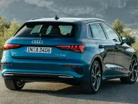 Usado Audi A3 Sportback S-Line 150 CV (110 kW) 2023 Gris Utilitario