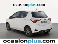Usado Toyota Yaris Active 99 CV (72 kW) 2020 Blanco Utilitario