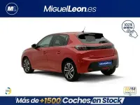 Usado Peugeot 208 Allure 102 CV (75 kW) 2023 Rojo Utilitario