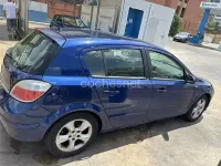 Usado Opel Astra Sport 120 CV (88 kW) 2006 Azul Berlina