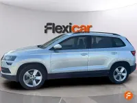 Usado Skoda Karoq Active 110 CV (80 kW) 2022 Gris SUV