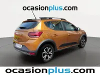 Usado Dacia Sandero Expression 101 CV (74 kW) 2024 Naranja Utilitario