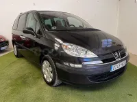 Usado Peugeot 807 120 CV (88 kW) 2007 Negro Monovolumen