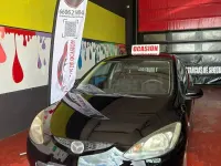 Usado Mazda 2 Active 75 CV (55 kW) 2009 Negro Utilitario