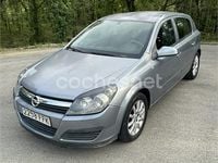 Usado Opel Astra Enjoy 90 CV (66 kW) 2006 Gris / plata Berlina