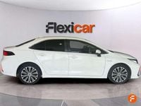 Usado Toyota Corolla 122 CV (89 kW) 2019 Blanco Berlina