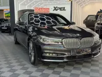 Usado BMW 750L Comfort Edition 450 CV (330 kW) 2017 Gris / plata Berlina