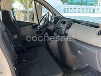 Usado Renault Trafic LIMITED 120 CV (88 kW) 2019 Blanco Monovolumen