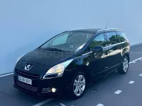 Usado Peugeot 5008 Sport 110 CV (80 kW) 2010 Negro Monovolumen