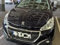 Usado Peugeot 208 Style 100 CV (73 kW) 2018 Azul Utilitario