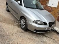 Usado Seat Ibiza Stella 64 HP (47 kW) 2002 Cinzento Citadino