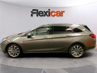 Usado Opel Astra Excellence 136 CV (100 kW) 2017 Gris Familiar