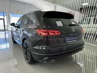 Usado VW Touareg R-line 231 CV (169 kW) 2023 Negro SUV
