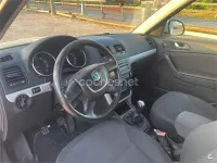 Usado Skoda Yeti Experience 105 CV (77 kW) 2010 Blanco SUV
