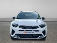 Usado Kia Stonic GT-Line 100 CV (73 kW) 2024 Blanco SUV