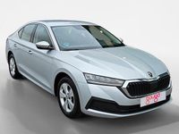 Usado Skoda Octavia Style 150 CV (110 kW) 2022 Blanco Berlina