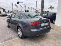 Usado Audi A4 140 CV (102 kW) 2007 Gris / plata Berlina