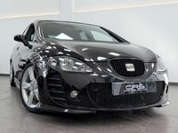 Usado Seat Leon CUPRA 241 CV (177 kW) 2008 Negro Utilitario