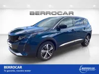 Usado Peugeot 5008 Allure 136 CV (100 kW) 2024 Azul SUV