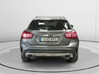 Usado Mercedes GLA200 136 CV (100 kW) 2017 Gris / plata SUV