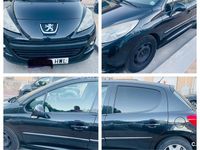Usado Peugeot 207 68 CV (50 kW) 2014 Negro Berlina