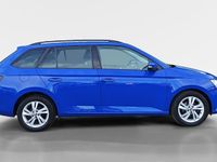 Usado Skoda Fabia Ambition 95 CV (69 kW) 2022 Azul Berlina