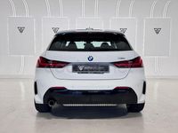 Usado BMW 118 M Sport 136 CV (100 kW) 2024 Blanco Utilitario