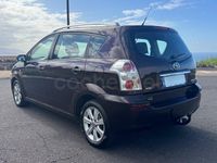 Usado Toyota Corolla Verso Sol 129 CV (94 kW) 2009 Violeta / lila Monovolumen