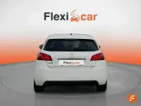 Usado Peugeot 308 Active 110 HP (80 kW) 2021 Branco Sedan