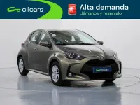 Usado Toyota Yaris Edition 125 CV (91 kW) 2022 Beige Utilitario