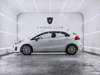 Usado Kia Rio 84 CV (61 kW) 2016 Blanco Utilitario