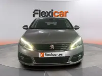 Usado Peugeot 308 Access 110 CV (80 kW) 2020 Gris Berlina