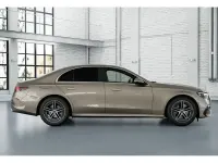 Uusi Mercedes E220 197 HP (144 kW) 2025 Ruskea Sedan