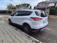 Usado Ford Kuga Titanium 120 CV (88 kW) 2016 Blanco SUV