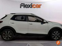 Usado Kia Stonic 84 CV (61 kW) 2022 Blanco SUV