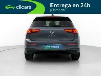 Usado VW Golf VIII 116 CV (85 kW) 2025 Gris / plata Berlina