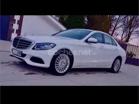 Usado Mercedes C220 Exclusive 170 CV (125 kW) 2015 Blanco Berlina