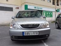 Usado Kia Carens EX 112 CV (82 kW) 2006 Gris / plata Monovolumen