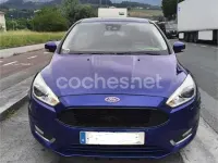 Usado Ford Focus Titanium 115 CV (84 kW) 2014 Azul Berlina