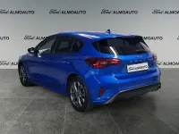 Usado Ford Focus ST-Line 125 CV (91 kW) 2022 Azul desert island (metalizado) Berlina