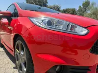 Usado Ford Fiesta ST 182 CV (133 kW) 2013 Rojo Berlina