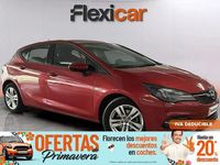 Usado Opel Astra Business Elegance 130 CV (95 kW) 2020 Rojo Berlina