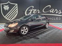 Usado Opel Astra Selective 116 CV (85 kW) 2012 Negro Utilitario