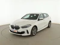 Usado BMW 118 M Sport 150 CV (110 kW) 2021 Blanco Utilitario